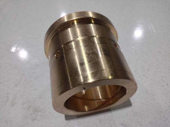 HD712-02202 Front Bush